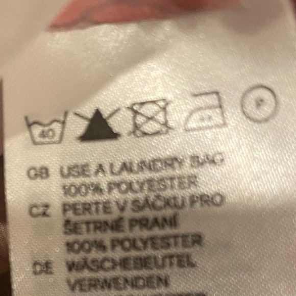 H&M Ladies Button Down Top Size 6 - Picture 6 of 6